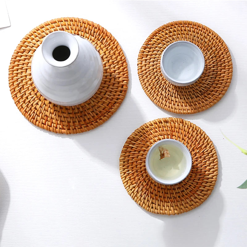 1PC Round Natural Rattan Coasters Bowl Pad Handmade Padding Cup Mats Insulation