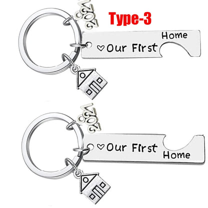 1/2Pcs Home Keychain Engraved Our First Home House Keyring 2023 2024 Couples Ho