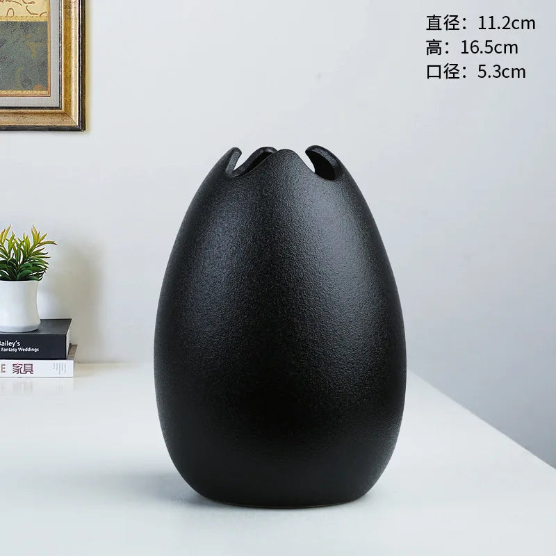 Spring Easter Eggs Shaped Minimalist Porcelain Art Vase Fresh Flower Dried Vase