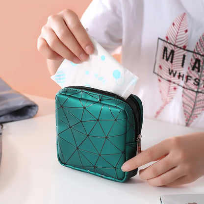 Small Cosmetic Bag Sanitary Pad Storage Organizer Women Pad Pouch Bags Portable