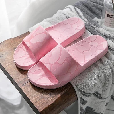 LCIZRONG Classic High Quality Couples Bathroom Slippers Men Summer Home