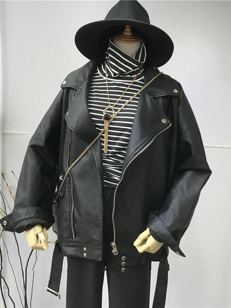 [EAM] High Quality 2024 Spring Black PU Leather Loose Turn-Down Collar Zipper