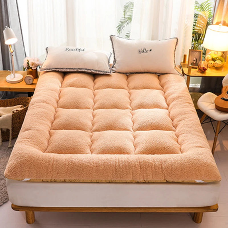 Winter Warm Thick Mattress Upholstery High Quality Household Floor Mattress