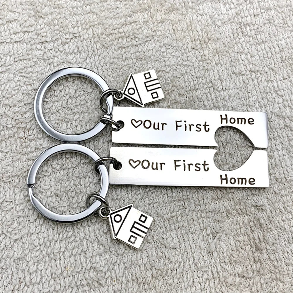 1/2Pcs Home Keychain Engraved Our First Home House Keyring 2023 2024 Couples Ho