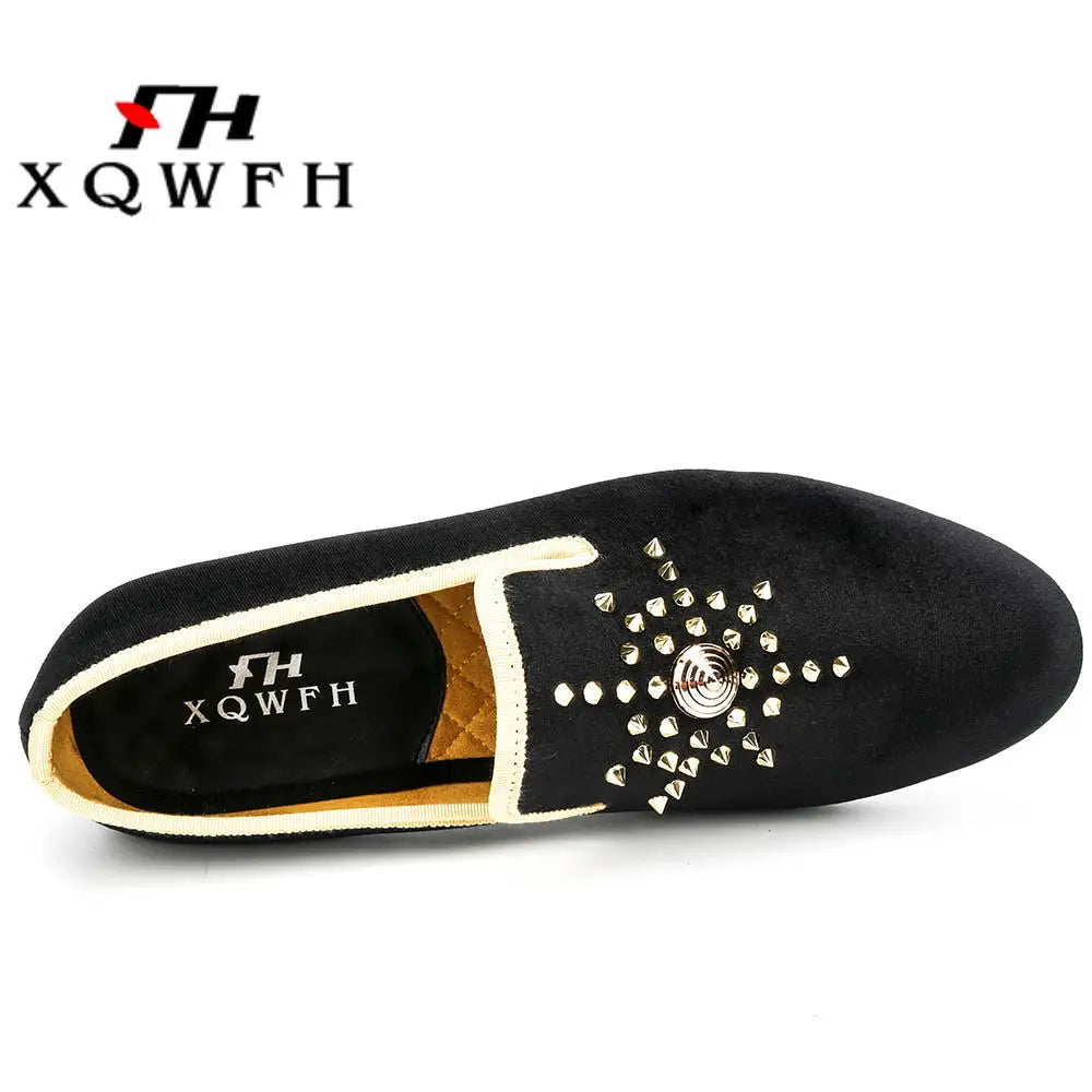 XQWFH Men Velvet Loafers Gold Top and Metal Toe Mens Dress Shoes Wedding Party