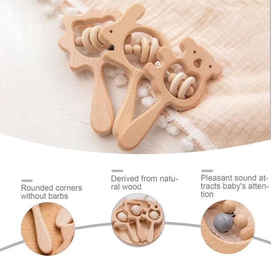 1PC Baby Wooden Rattle Beech Animal Hand Teething Wooden Ring Makes a Sound