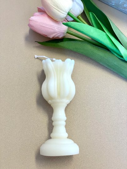 Elegant Tulip Candle Holder Scented Candle