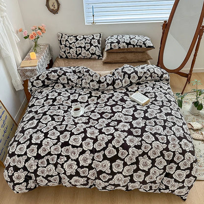 Skin Friendly Comfortable Milk Velvet Four Piece Bedding Set