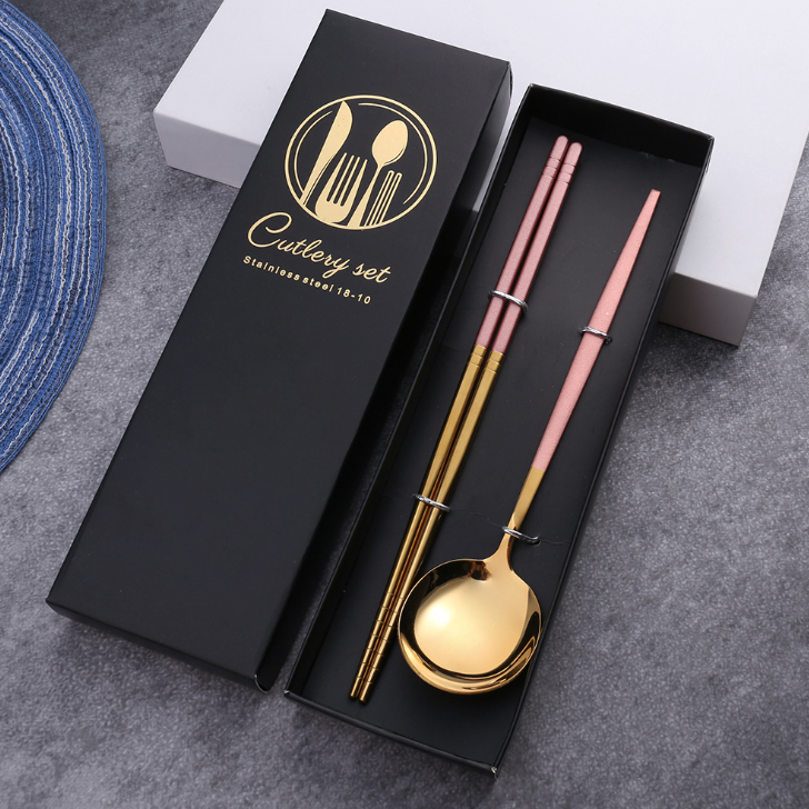 Luxury 18/10  Matte Black Gold Plated Stainless Steel Flatware Cutlery Set