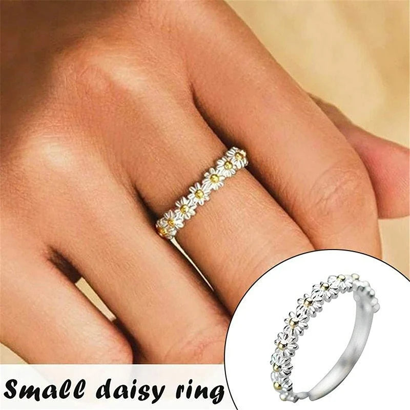 Sweet Daisy Flower Rings for Women Open Adjustable Ring Electroplating Rings