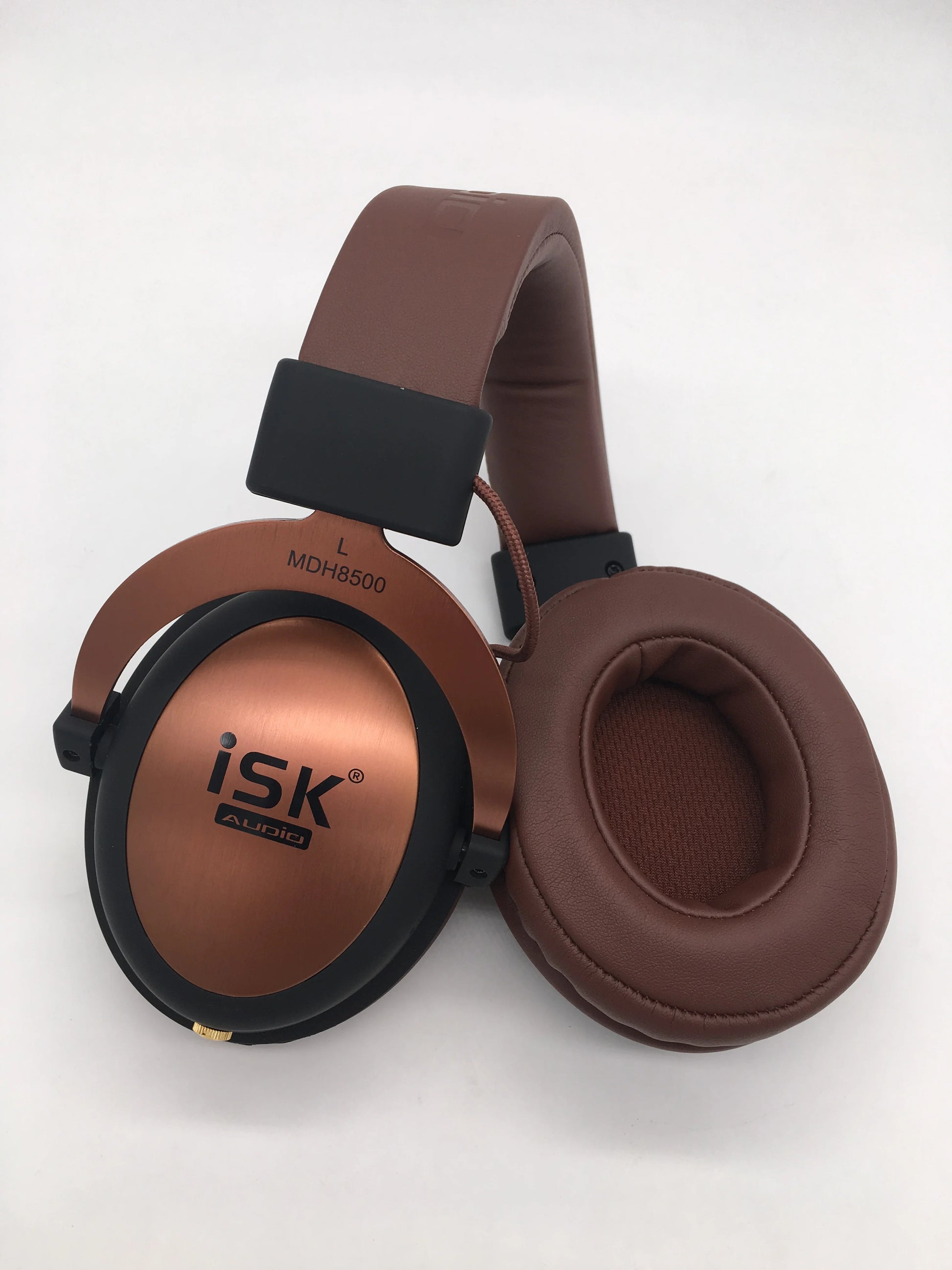 ISK MDH8500 Genuine Headphone Stereo Fully Enclosed Dynamic Earphone