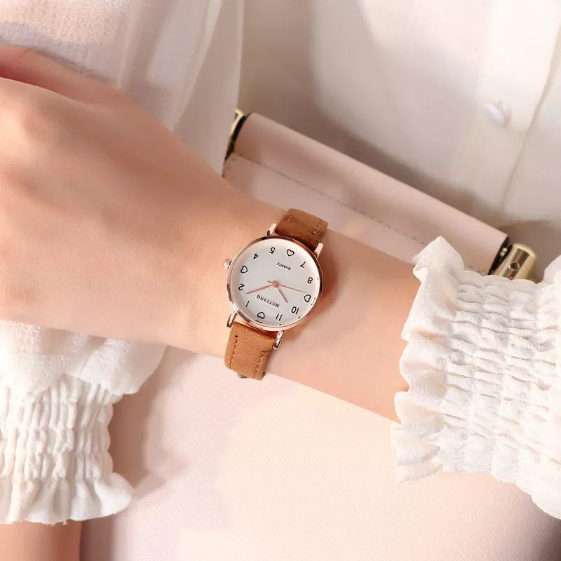 Women Watches Simple Vintage Small Dial Watch Sweet Leather Strap Outdoor