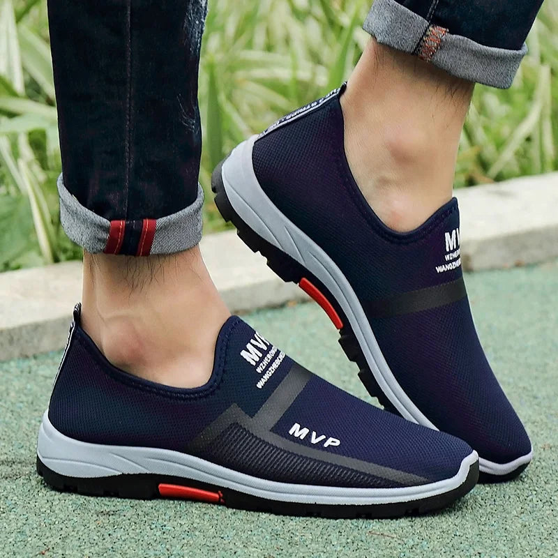 Summer Mesh Men Shoes Lightweight Sneakers Men Fashion Casual Walking Shoes