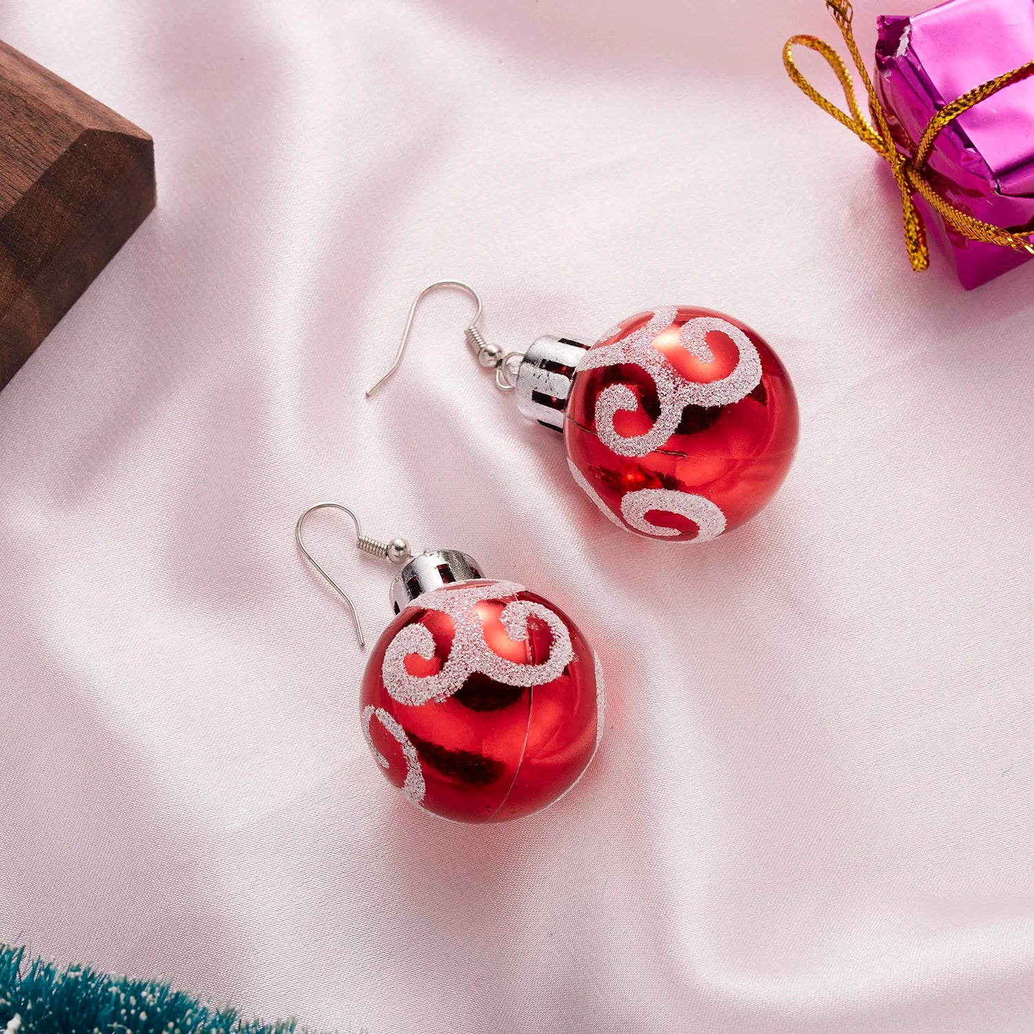 2024 New Fashion Christmas Earrings Creative Christmas Bulb Drop Earring