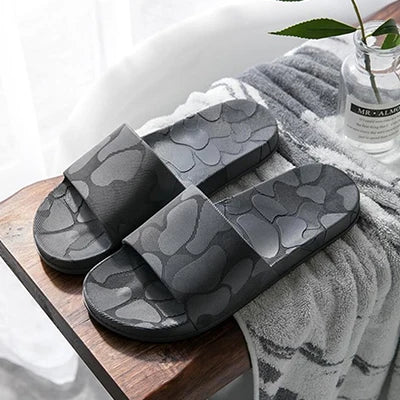 LCIZRONG Classic High Quality Couples Bathroom Slippers Men Summer Home