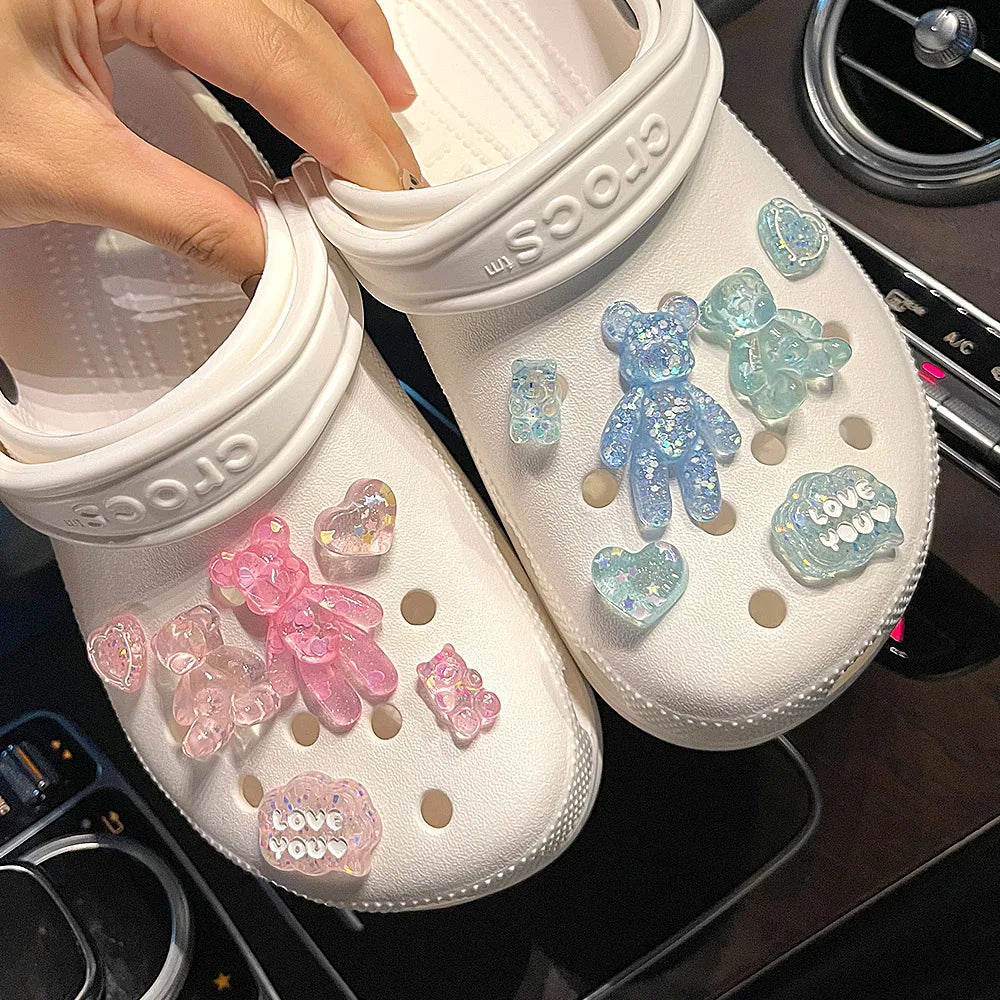 Shiny Bears Chain Croc Charms Designer DIY Quality Anime Sandals Party