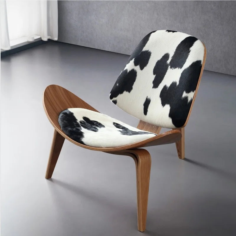 Wooden Pony Leather Upholstered Shell Shape Lounge Luxury Chair for Living Room