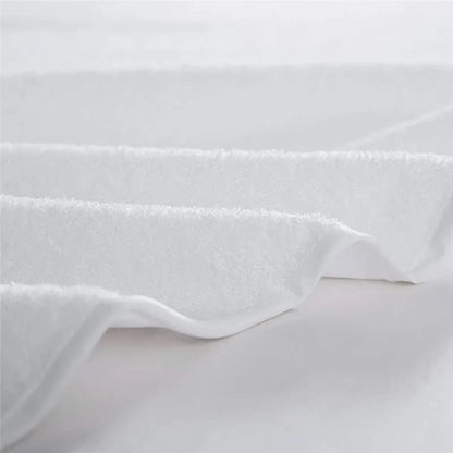 White Color Waterproof Mattress Protector  Waterproof Bed Sheet Mattress Pad