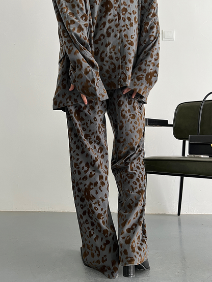 Panta Leopard Print Pants