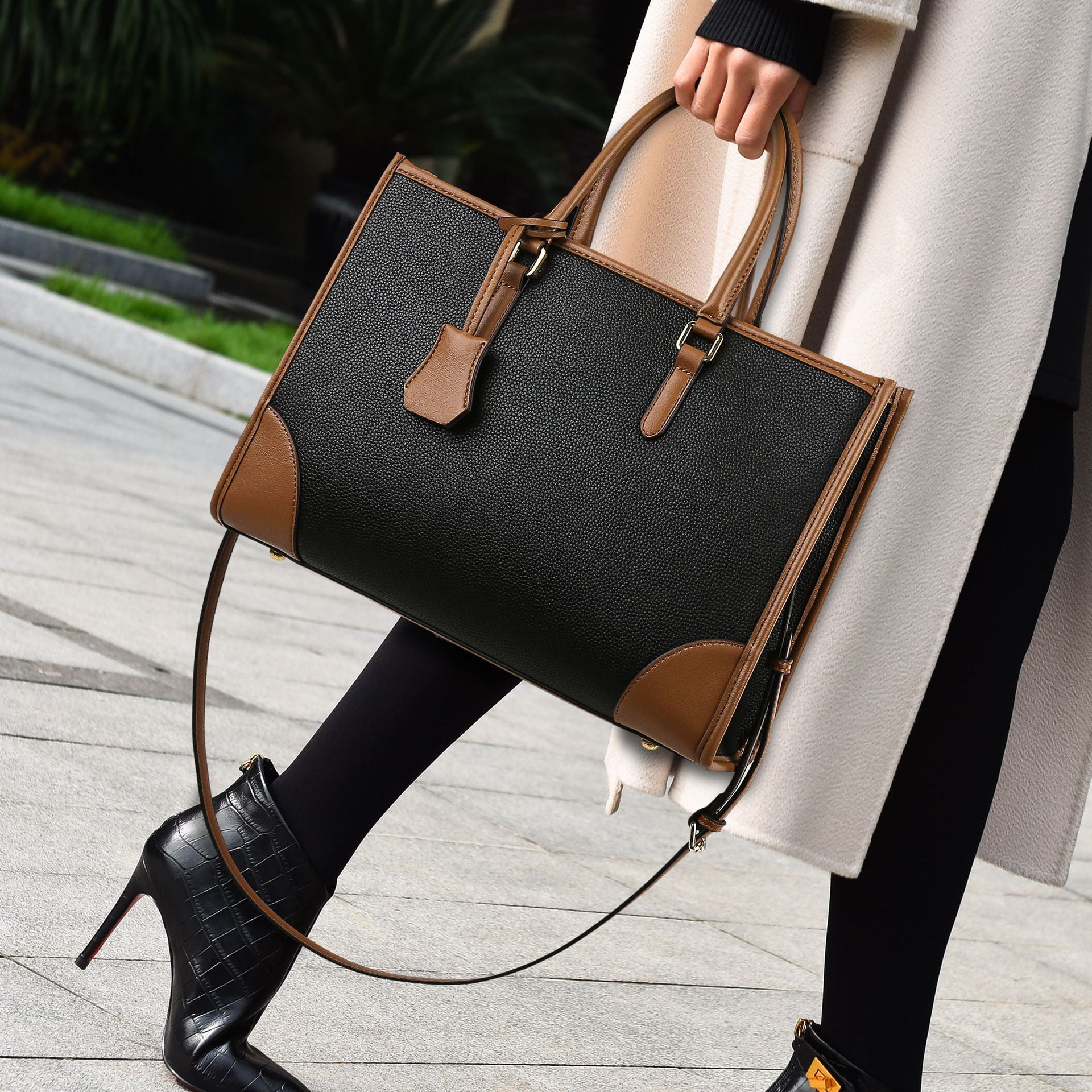 2021 New Temperament Handbag Retro Brown Commute Shoulder Bag Female