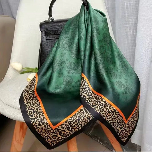 2023 Spain Fashion 90*90cm Square Women Dark Green Leopard Floral Silk Shawl