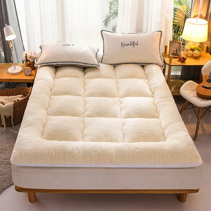 Winter Warm Thick Mattress Upholstery High Quality Household Floor Mattress