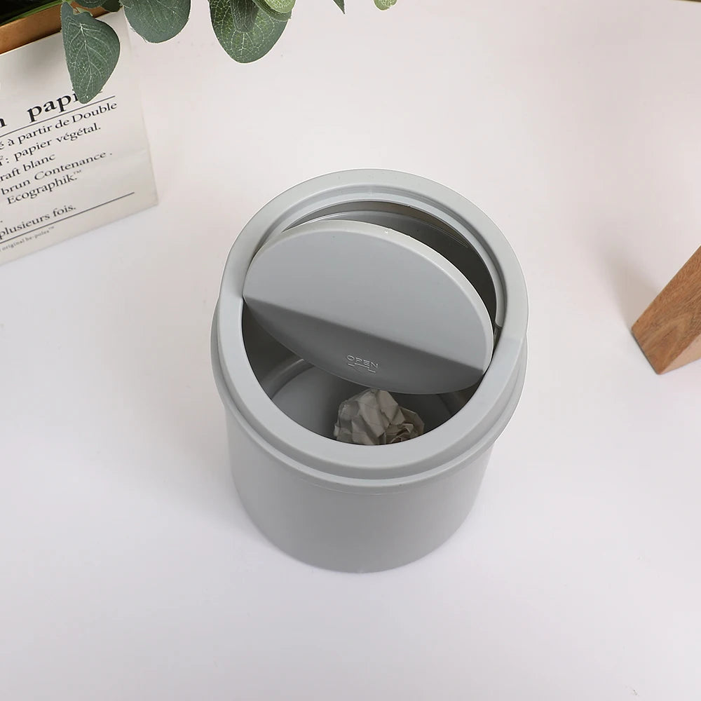 JIANWU Mini Simplicity Desktop Dustbin for Cleaning Plastic Garbage Manager